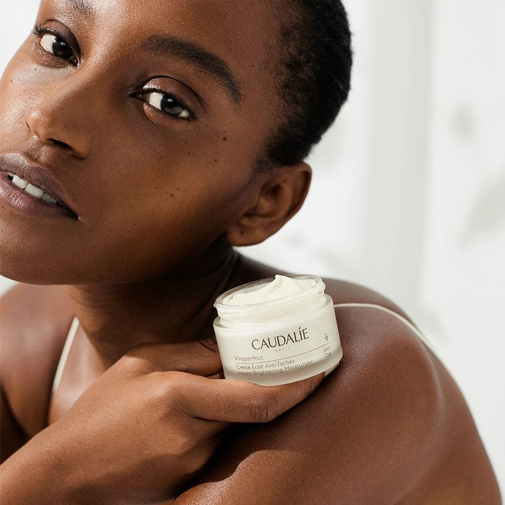 Creme Eclat Anti-Taches 50ml Vinoperfect Caudalie 5 Creme Eclat Anti-Taches 50ml Vinoperfect Caudalie – Image 3